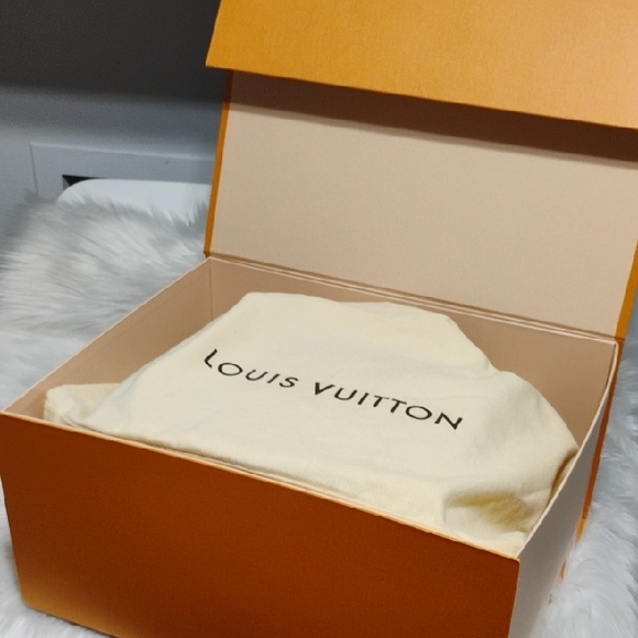 SALE! Ltd Edition Louis Vuitton Monogram Sharon Stone Vanity Star Bag/DB/Box - Picture 15 of 16
